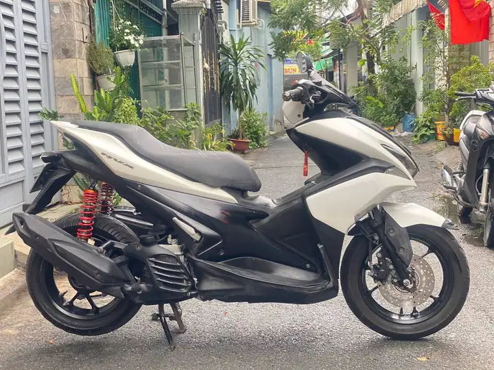 Yamaha NVX 155