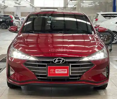 Hyundai Elantra 2020 2.0 Special 41.280 км Красный