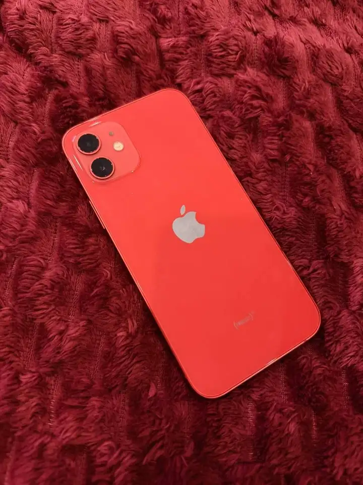 iPhone 12 128 GB RED