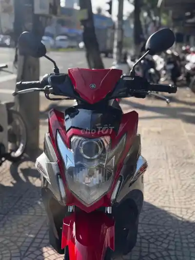 Yamaha Nouvo 6 Fi красный, серый, черный