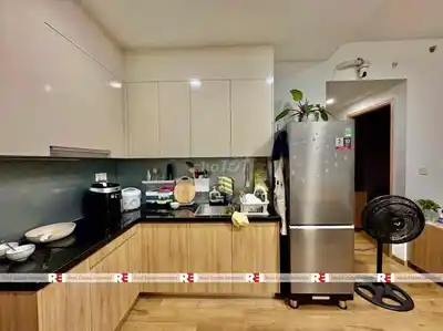Сдается квартира Akari City с 2 спальнями, полностью меблированная. Цена аренды: 9 т.р.