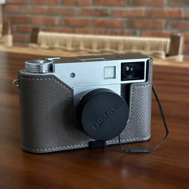 Fujifilm X Half