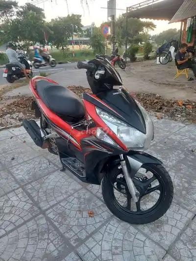 Honda Air Blade, черно-красный, сборка Вьетнам