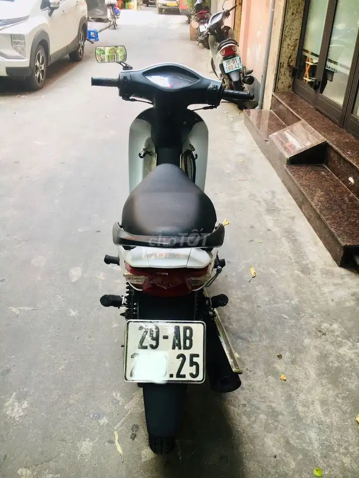 Мотоцикл Detech 50cc белый, механика