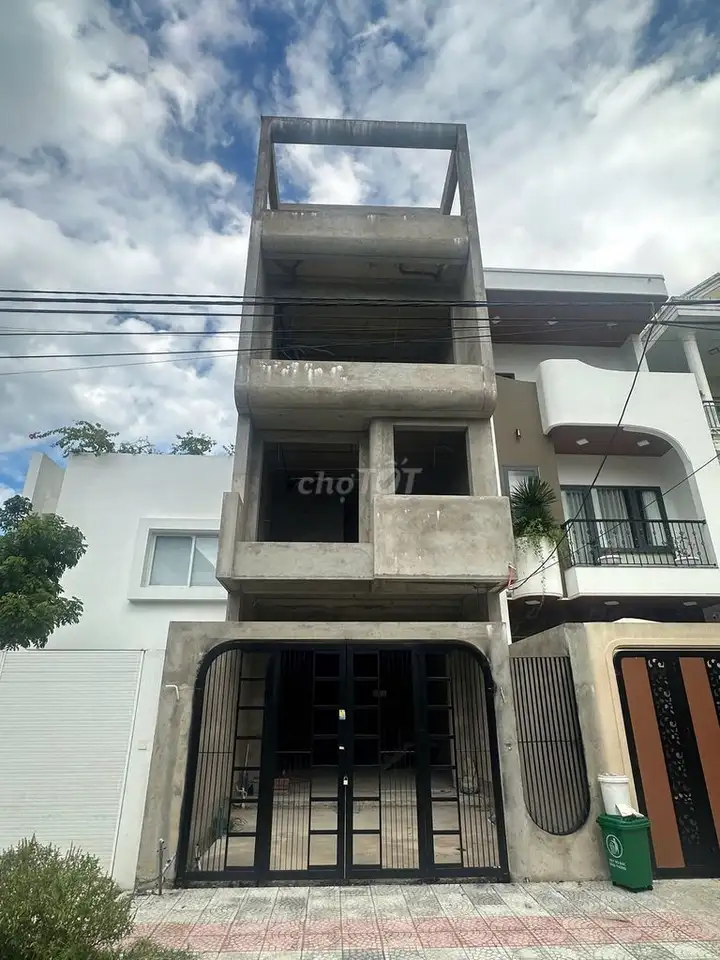 Продажа дома в Trung Luong 10, остров Vip, Hoa Xuan