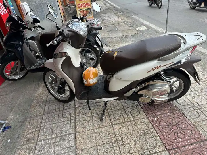 Honda SH Mode белый