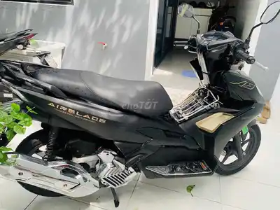 Honda Air Blade 2025 чёрный 10000 км Дананг