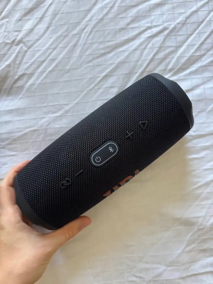 Bluetooth-колонка JBL Charge 5