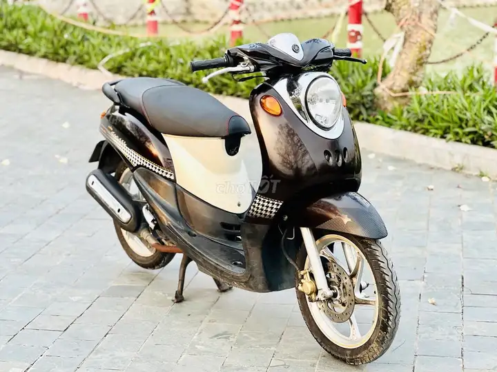 Yamaha Mio Classico, ханойские номера, последняя версия, двигатель заводской