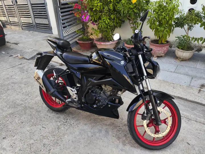 Suzuki GSX150 2019