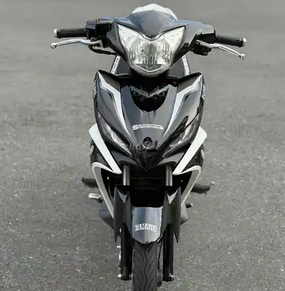 Yamaha Exciter 135 2014 черно-белый