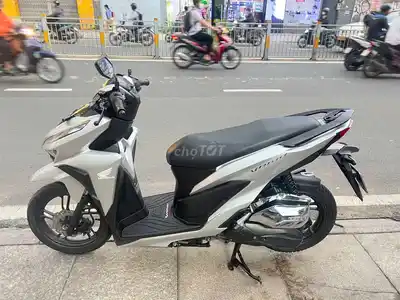 Honda Vario 150 2020 Серебристый, состояние 90%
