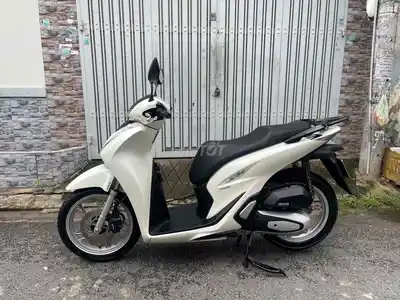 Honda SH 150i 2021 один хозяин, родной мотор, идеальное состояние