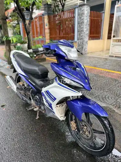 Возбудитель Yamaha 2012 сине-белый