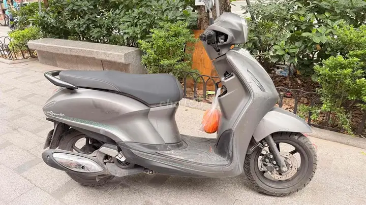 Yamaha Grande Limited 2024, серый, 6 532 км