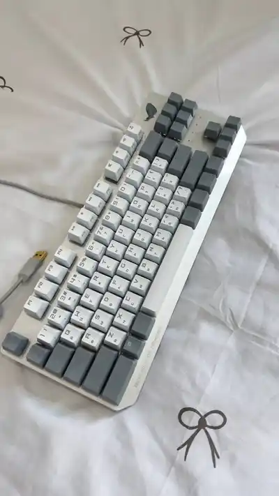 Механическая клавиатура ASUS ROG