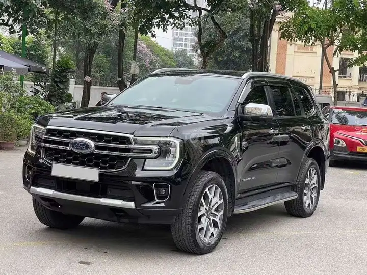 Ford Everest Titanium 2022 Черный