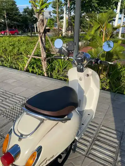 Скутер Scoopy Crea 50СС