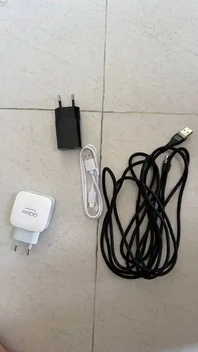 Гирлянда разноцветная, шнур type c - usb, блочки