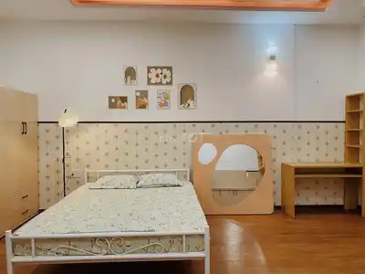 Квартира-студия с балконом в аренду - Кинь Дуонг Вуонг