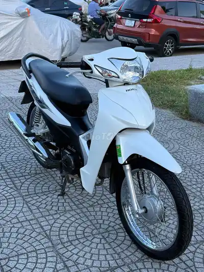 Honda Wave Alpha 2024 белый