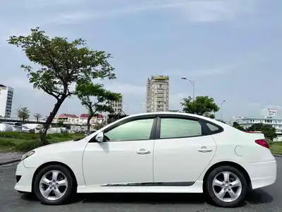 Hyundai Avante 2011 Автомат Белый