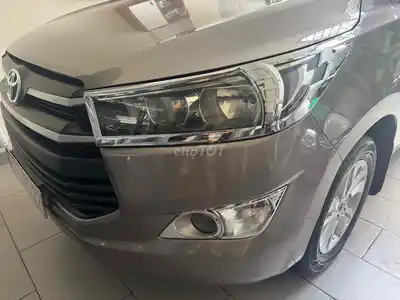 Toyota Innova 2017 Механика Кожаный салон 7 мест