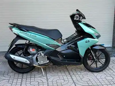 Air Blade 2018 тюнинг номерами Хошимина 1 хозяин есть рассрочка