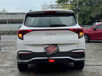 Kia Carens Signature 2024 Премиум