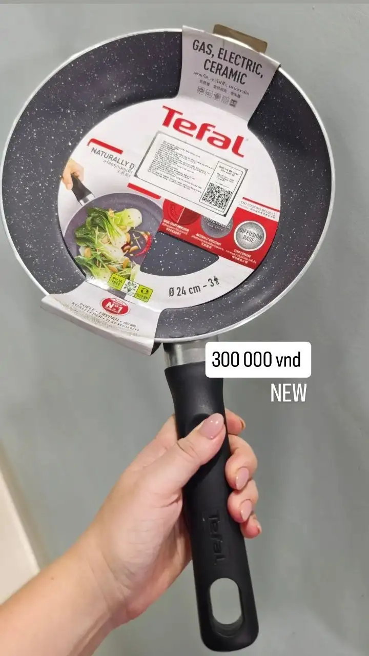 Вентилятор Hatari HT-S16R2, стеллаж, сковорода Tefal, шейкеры, воскоплав, игрушка, терка
