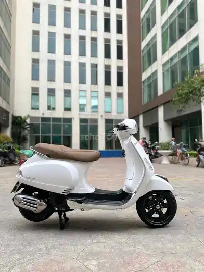 Piaggio Vespa LX 2018 i-get White