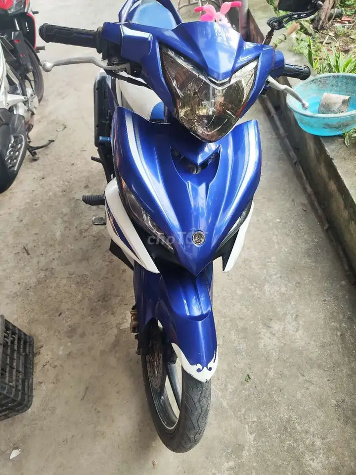 Yamaha Exciter 135 2014 белый-синий, родной двигатель, отличное состояние