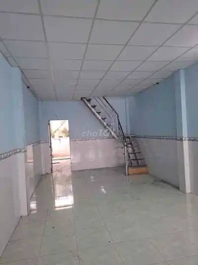 Дом в аренду, 4х30м с антресолью, Бинь Тхань, Бинь Хынг Хоа Б, Бинь Тан