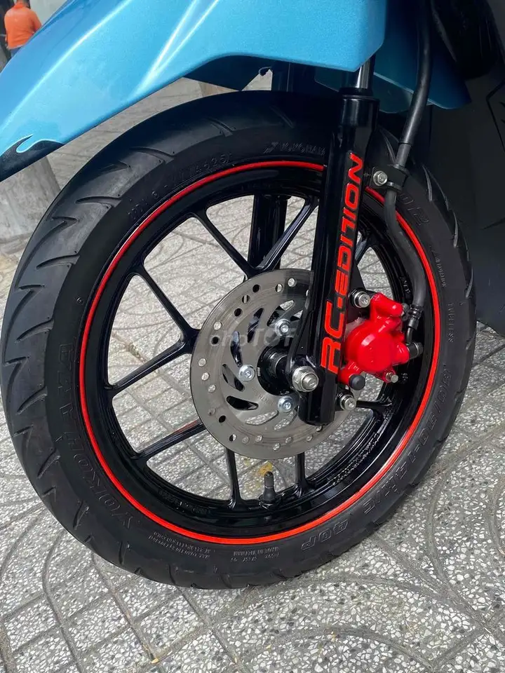 Honda Vario 125 2018 голубой лед Вьетнам