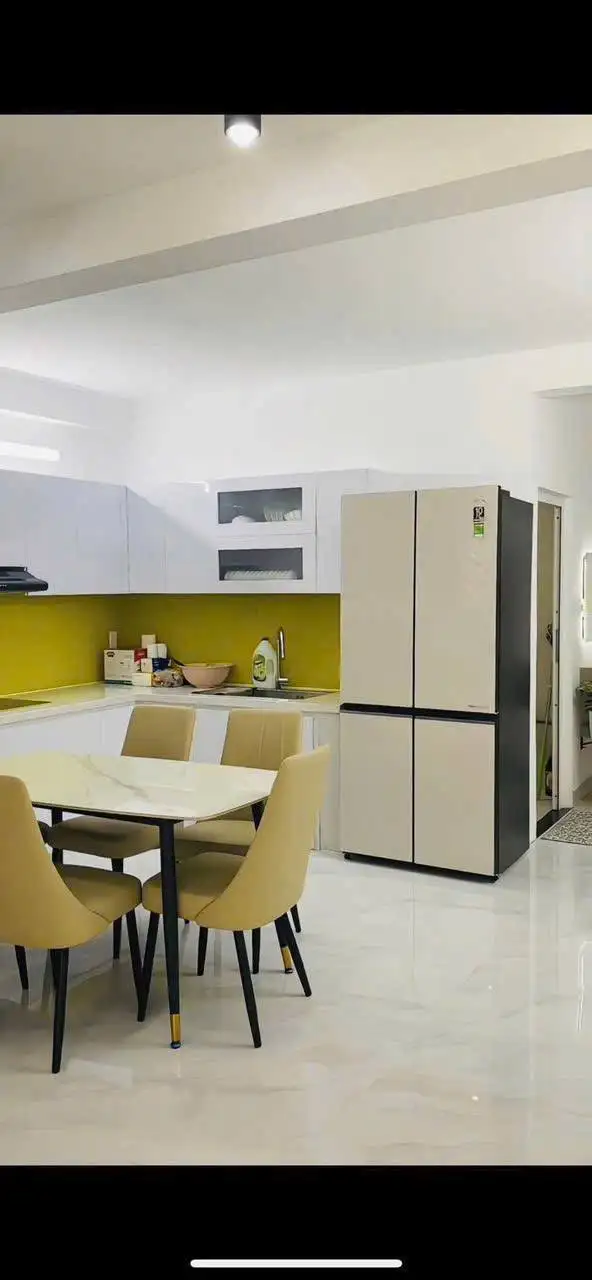 Дом 2 этажа, 3 спальни, 3 WC, 90м2