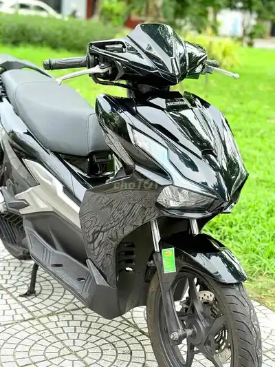 Honda Air Blade 160 ABS 2023 черный глянцевый