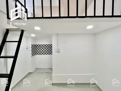 Квартира с антресолью и высоким потолком, Ле Ван Си, Фунюан