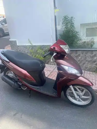 Honda Vision 2013, гос. номер 72, состояние заводское