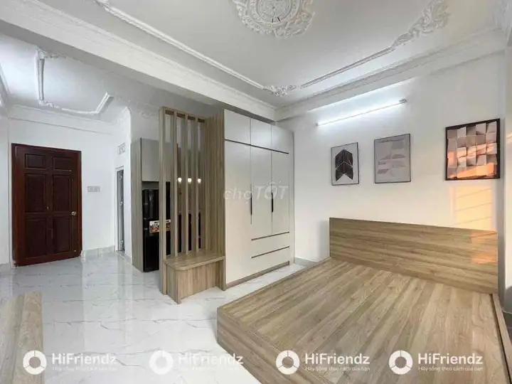 Квартира с балконом, отдельная кухня, стиральная машина, рядом Дам Сен, 11-й район