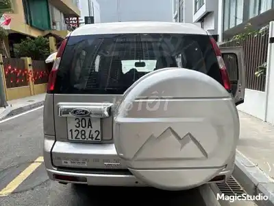 Ford Everest 2.5L 4x2 AT 2014 - 339 млн
