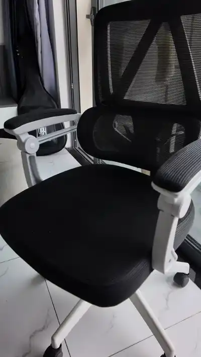 Кресло компьютерное Ergonomic Chair белое