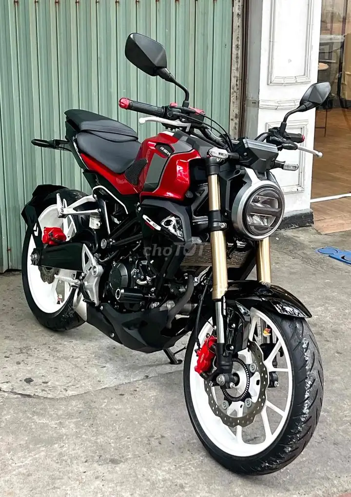 Honda CB-150R 2018 пробег 12 тыс. км