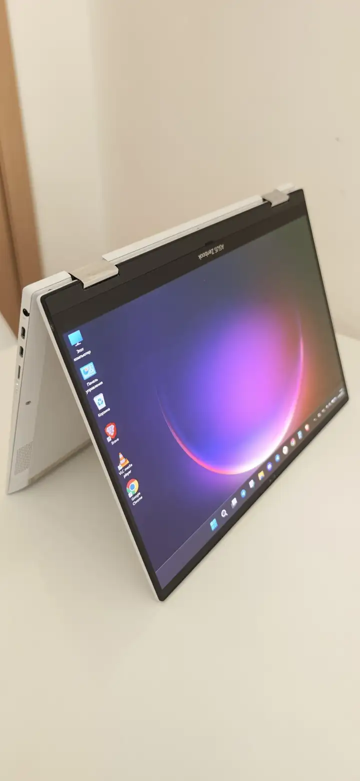 ASUS Zenbook S 13 Flip OLED (UP5302Z)