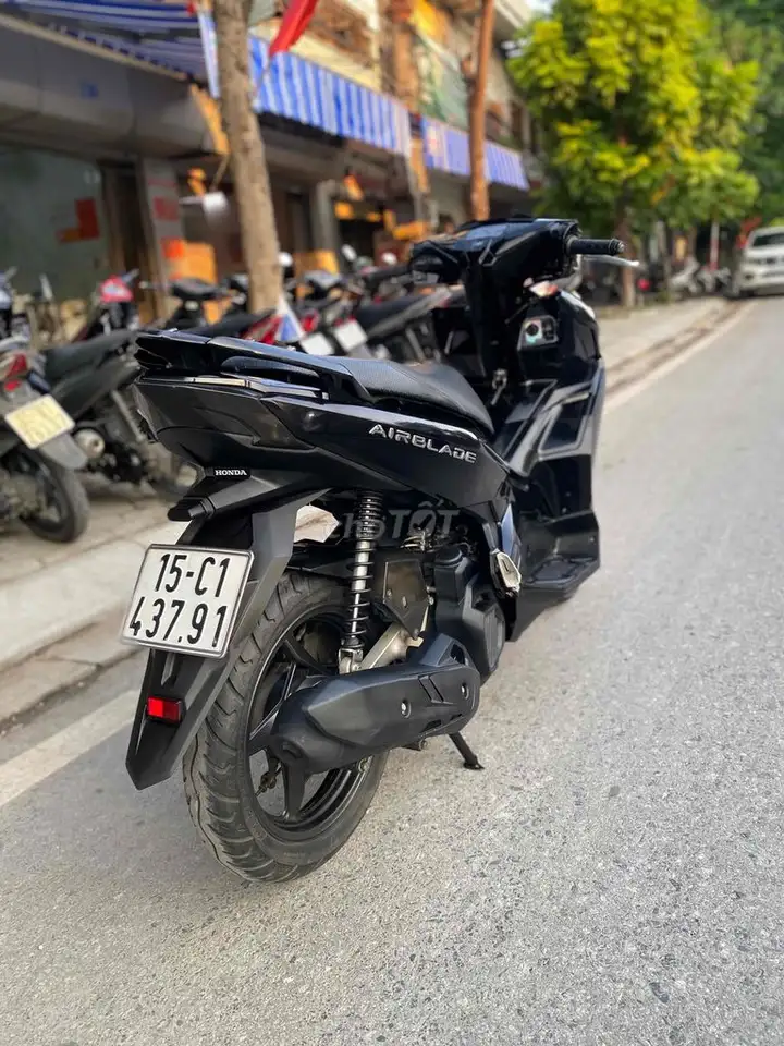 Honda Air Blade 125 черный, документы на владельца