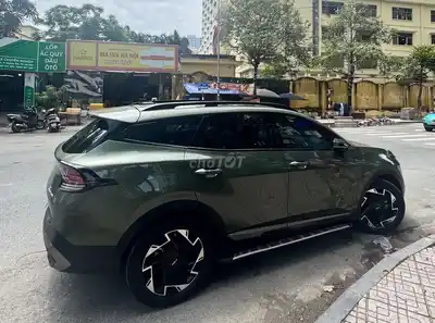 Kia Sportage 2022 2.0 Signature X-Line, зеленый хаки