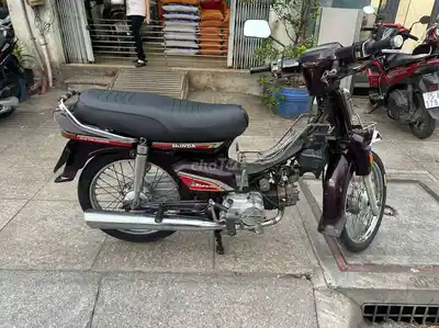 Honda Dream Тайский коричневый красный 90% новый