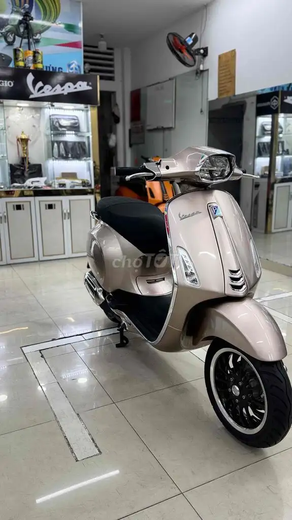 Piaggio Vespa Sprint TFT 2023 Бронзовый