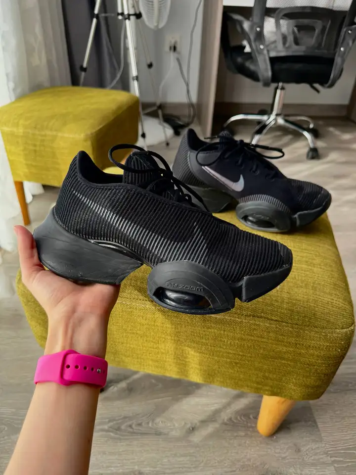 Кроссовки Nike Air Zoom Superrep 2