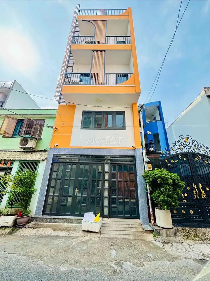 Продажа многоквартирного дома, 16 комнат, полная меблировка, ул. Тринь Динь Тронг