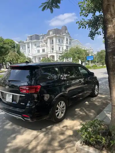 Kia Sedona Full Черная